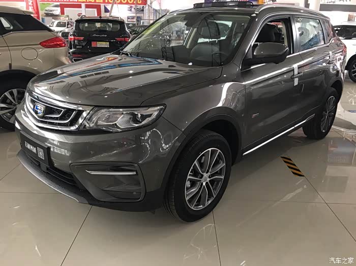 钛金灰实车,非常漂亮.