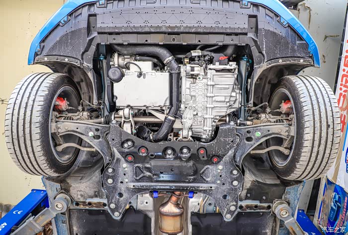 叫兽论车星瑞的底盘好吗我们先来看看这些奇特的地方