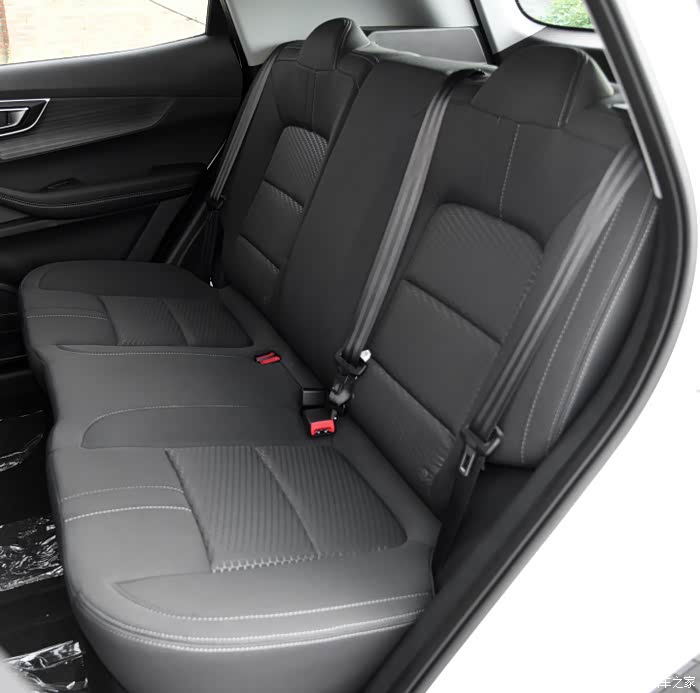 理工男新作改装瑞虎5x后排座椅