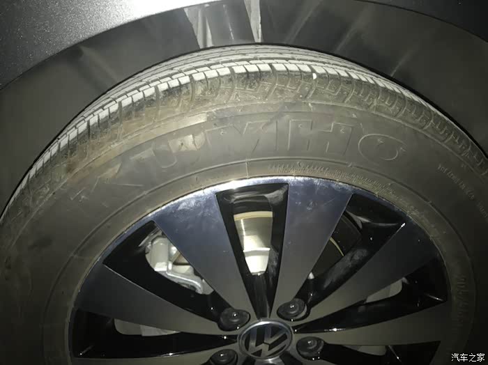 转让4条锦湖轮胎!速腾原厂自带!7000公里,700元四条!