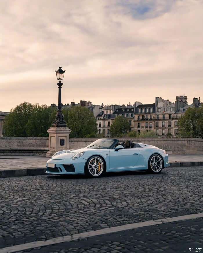 保时捷911 speedster;迈森蓝车介也太好看了吧!