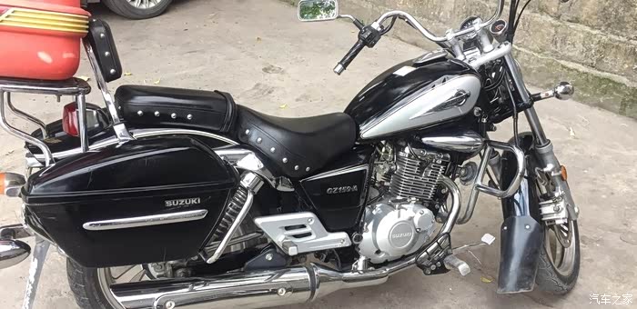 铃木gz150太子车,电喷的17年的车可过户包邮4500元.