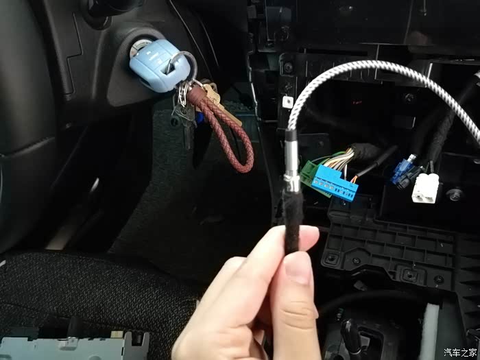 【图】标致新308 aux音频输入,完美上车_标致308论坛_汽车之家论坛