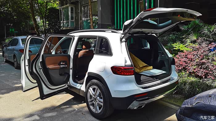 【图】提车,认证作业,三长三短说下为啥提了白色七座180_奔驰glb论坛