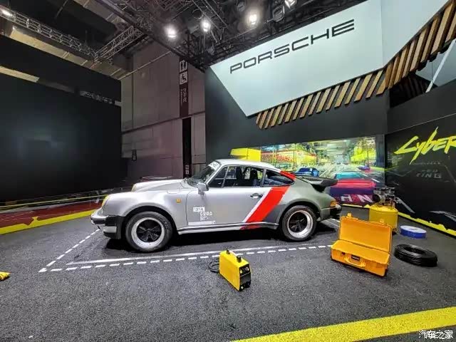 这台保时捷930是"强尼·银手"的座驾_精彩图集论坛_汽车之家论坛
