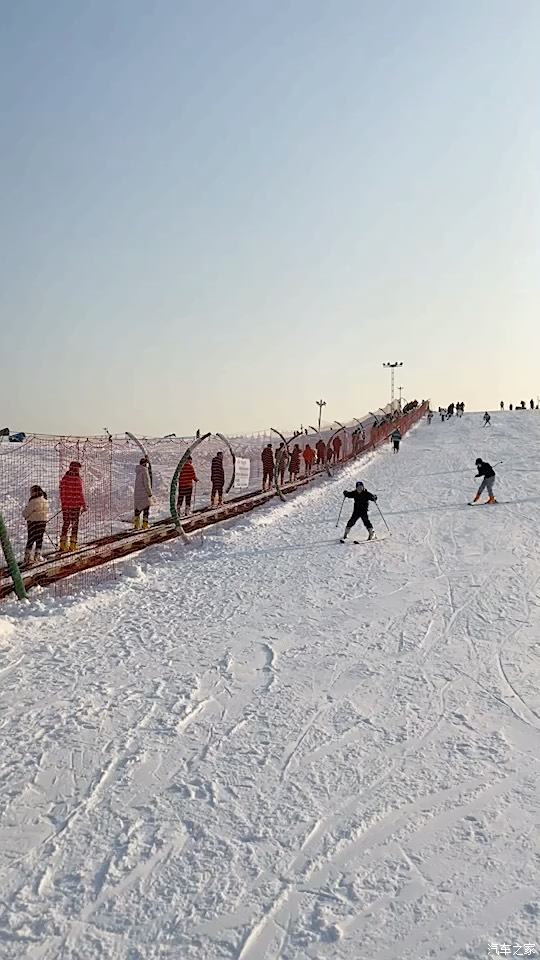 保定凌渡車友會狼牙山滑雪自駕