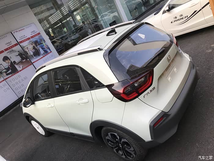 2021款飞度15lcvt潮越max版碧光翠实车图赏