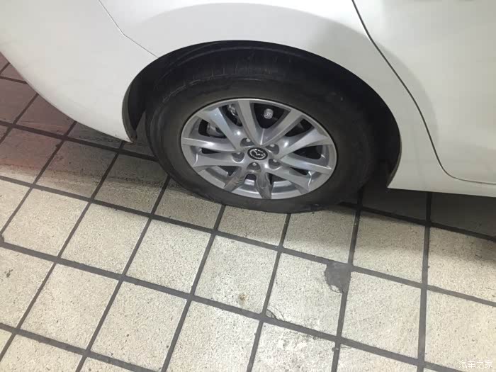 轮胎瘪了,不知道能修补