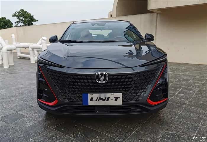 长安uni-t颜值惊艳,颠覆传统