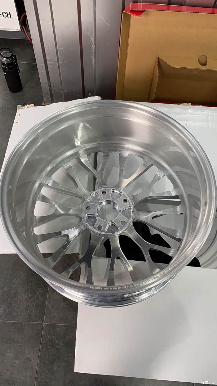 追求个性化安装hrep200轮毂