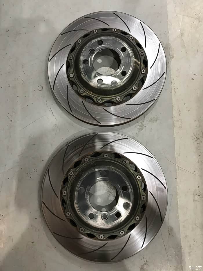 出czv刹车碟一对