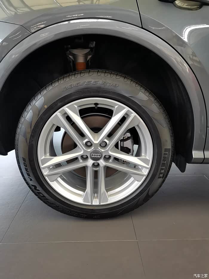 奥迪q5原厂轮毂是锻造还是铸造?