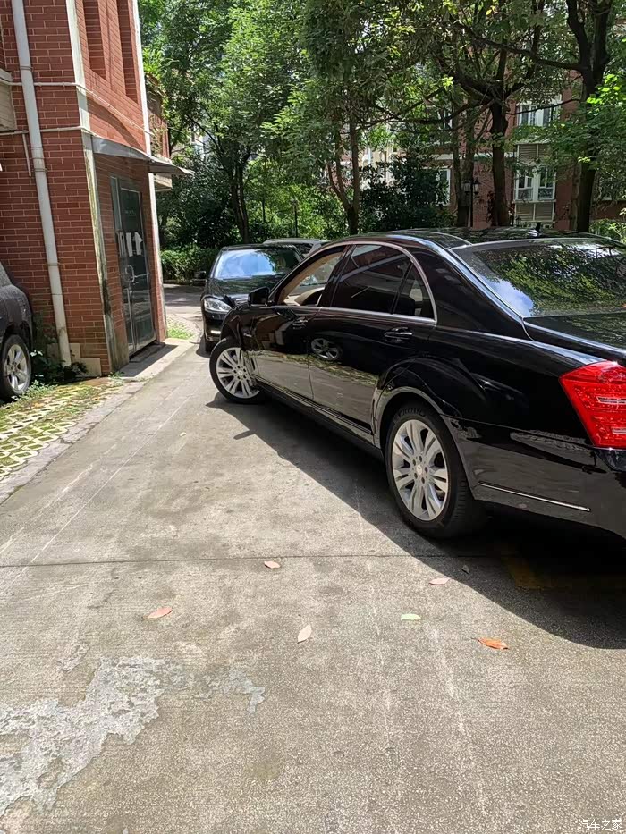 奔驰w221一年回忆贴