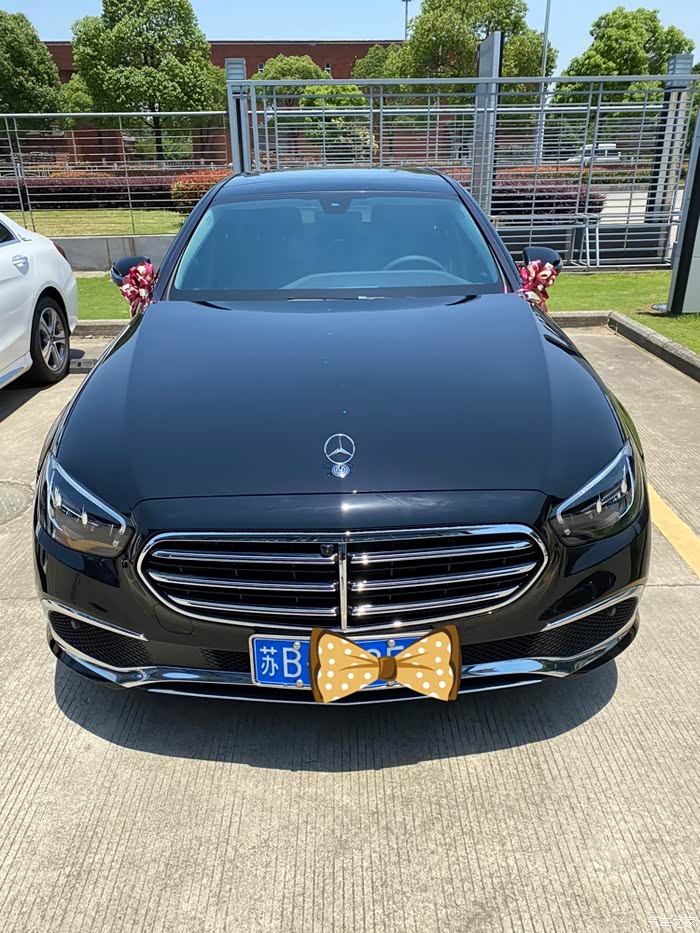 奔驰e300l提车作业