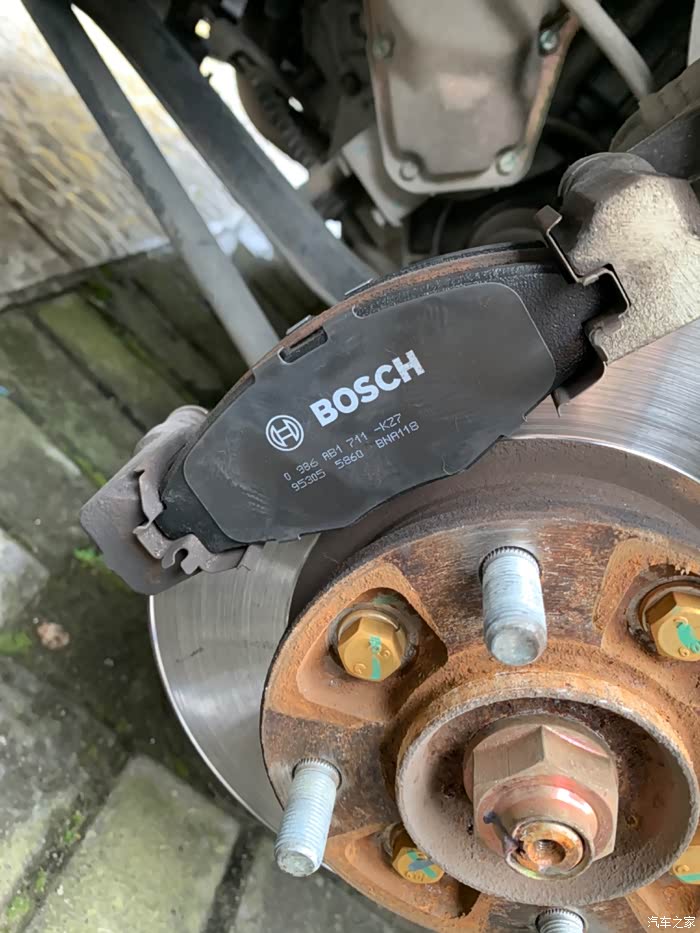 好久没有发作业了宜昌天天之乐驰更换博世刹车片