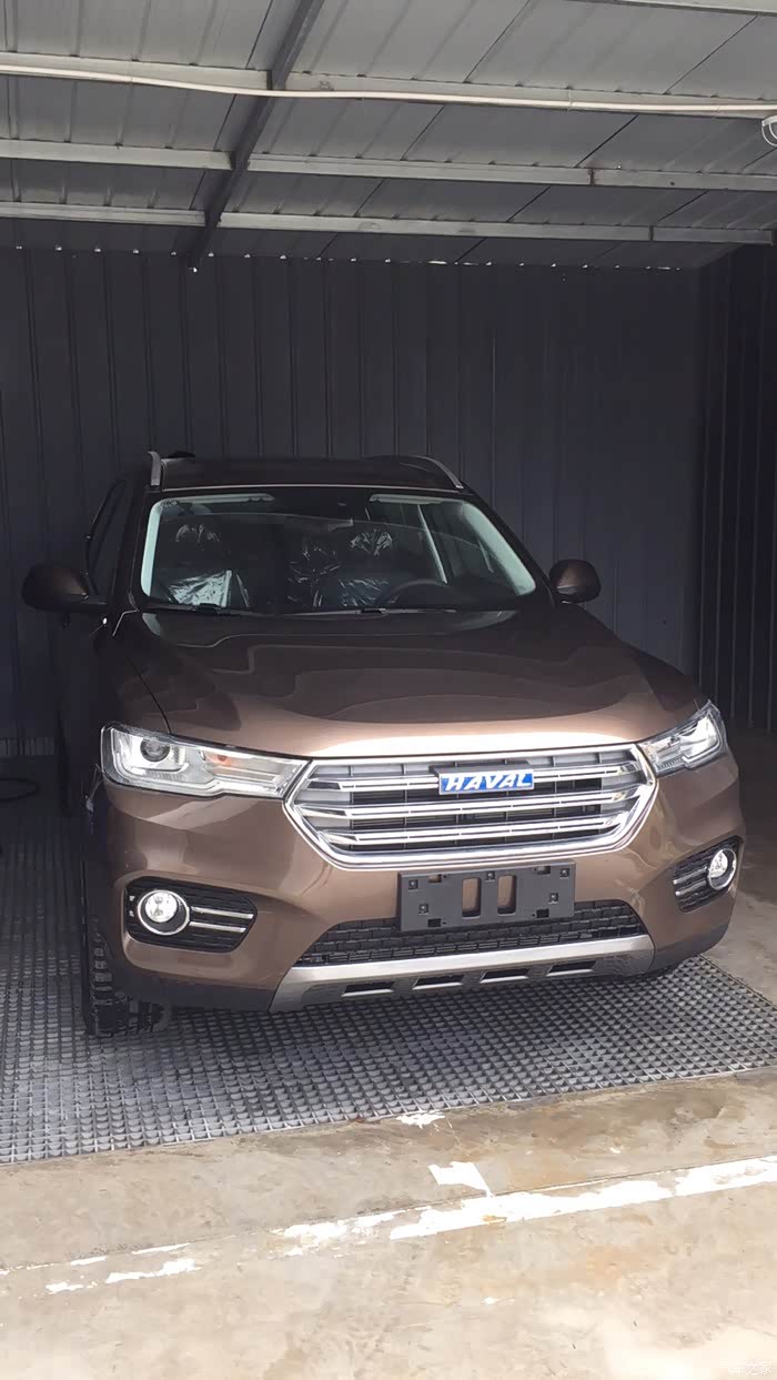 全新哈弗h6用什么颜色好有哪位兄弟发个棕色的车相片出来