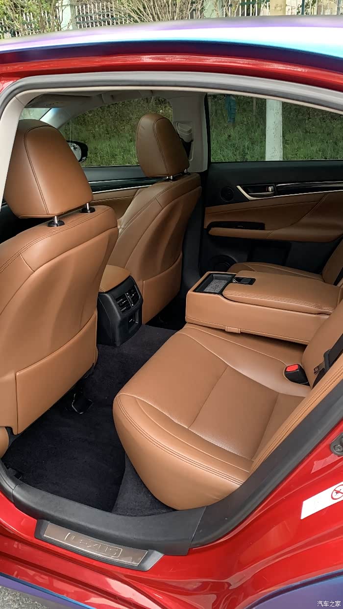 【图】换身紫色的衣裳,迎来不一样的它,12款gs250领先版_雷克萨斯gs