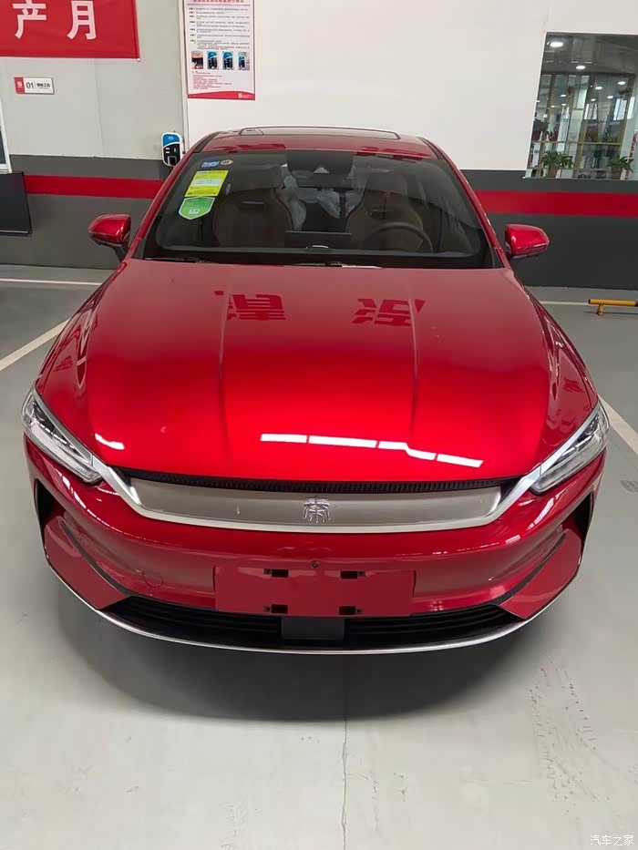 喜提比亚迪秦plus红色最高配良心车国产车真给力