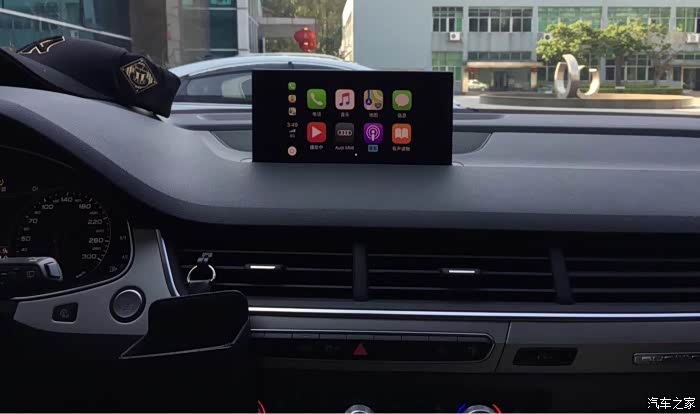 奥迪a4无损升级原厂carplay手机互联系统