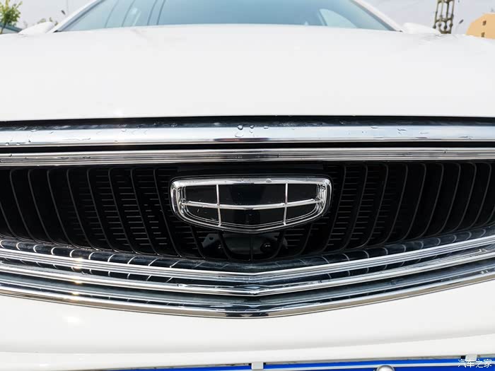 吉利帝豪,请多关照.