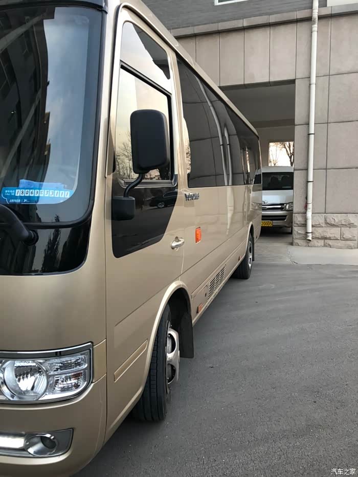 开来开去还是宇通t7舒服