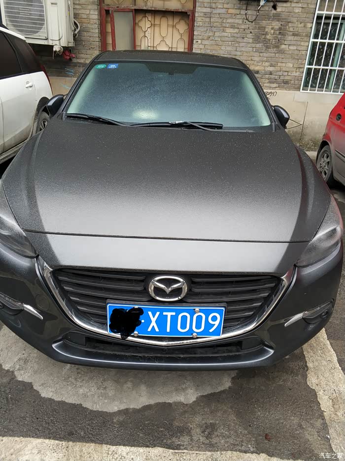 昂克赛拉想改色,原车漆琉璃棕.