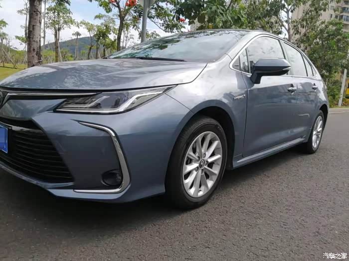 天青石卡罗拉双擎