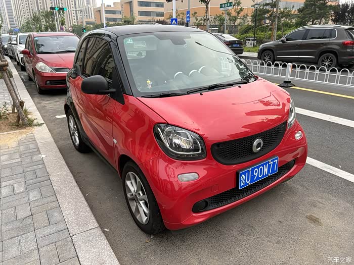 15款smart红色硬顶灵动版