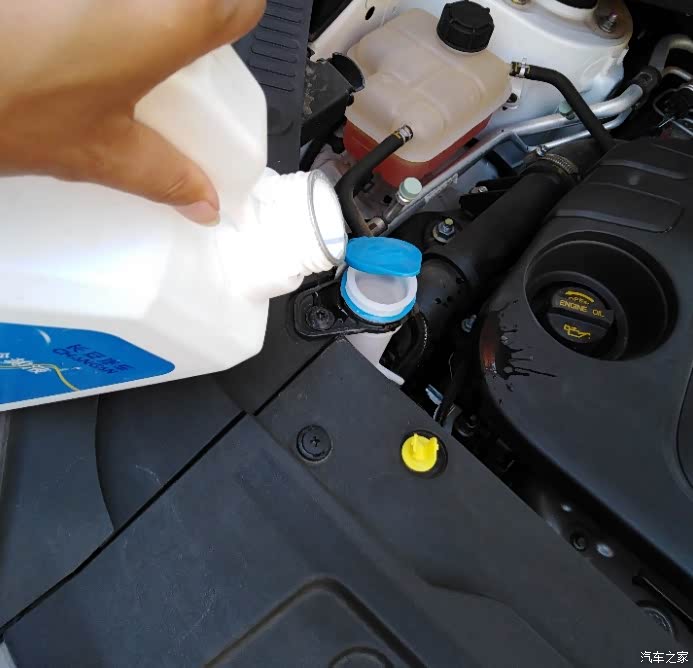 闲的没事自己动手给55添加玻璃水