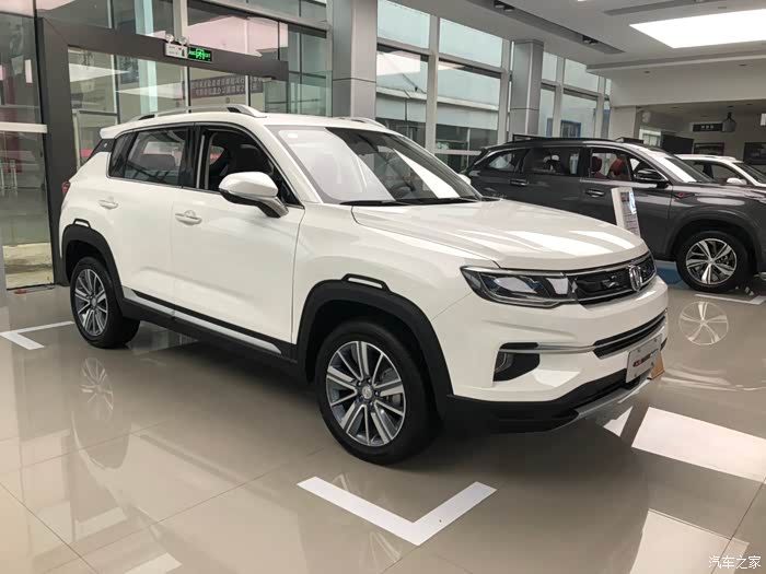 到店看车长安cs35plus