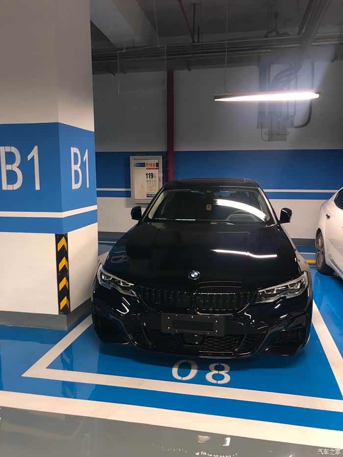 一黑到底-北京330li