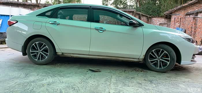 侧裙自己动手喷漆