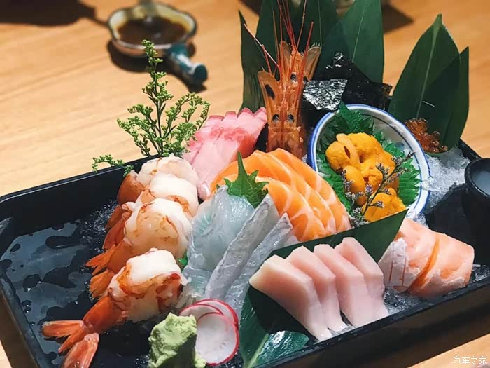 简单地过个愉快周末,去享受美味的日本料理