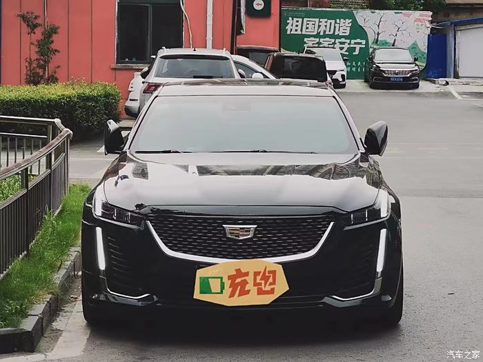 ct5和君越图片