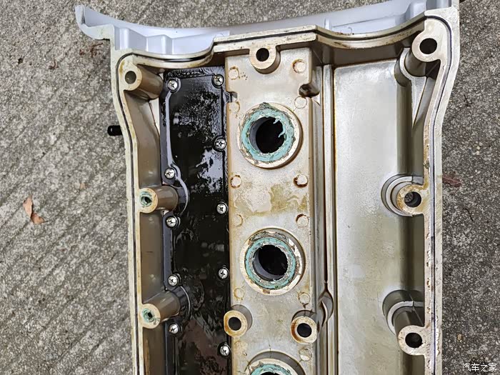 XKTY.COM星空体育-气门室盖垫更换教程指南