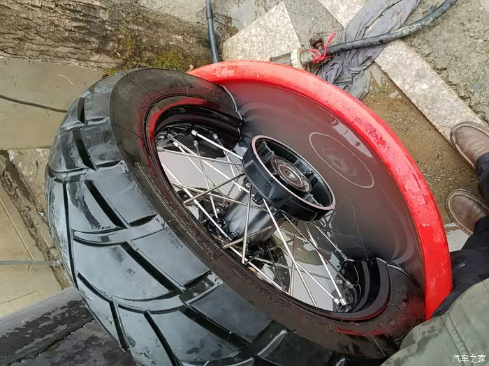 【图】自己动手,丰衣足食爆改f800gs真空胎_宝马摩托车论坛_汽车之家