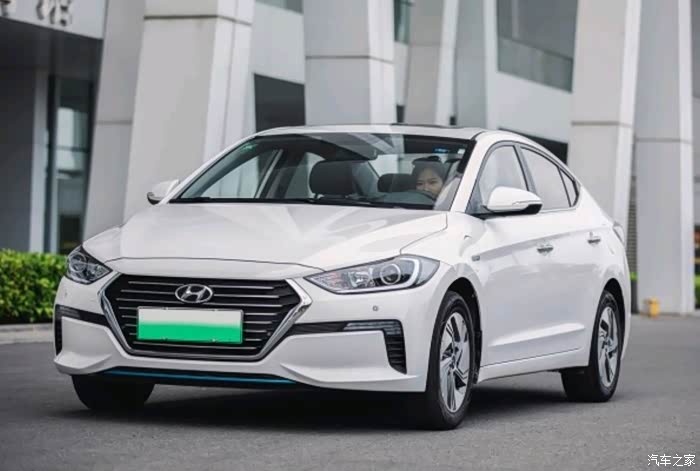 求台领动插电混动