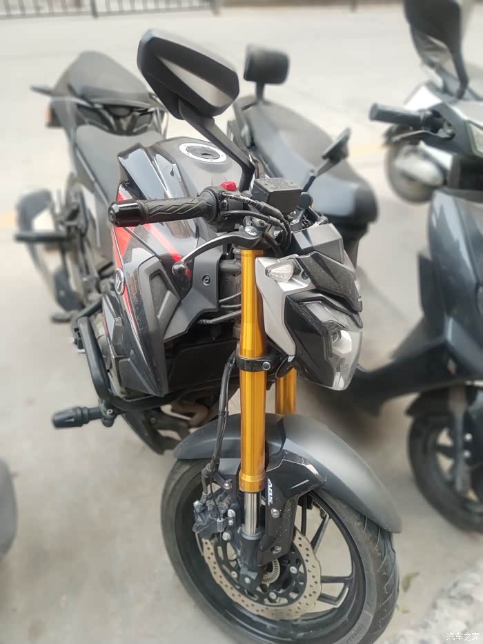 冲刺2023豪爵dr250运动街车