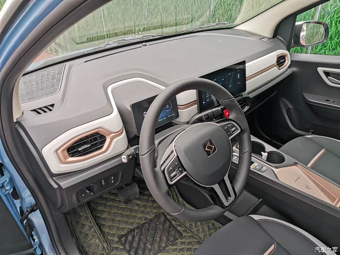 340 | 回复: 2 江淮iev论坛 30张图,记录我的e10x提车之路,欢迎鉴赏!