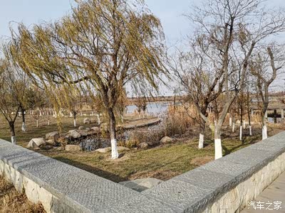 哈哈,我们来到了胶州标志性景区,东湖～胶州人民的大公园,国家4a级!