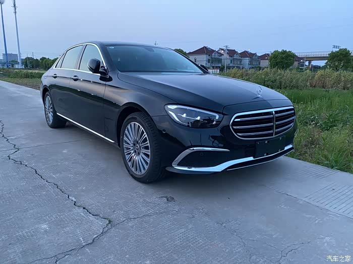 喜提e300豪华版落地512w