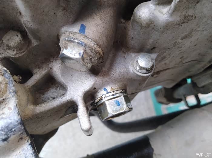 【图】新大洲125一53a换机油_摩托车论坛_汽车之家论坛