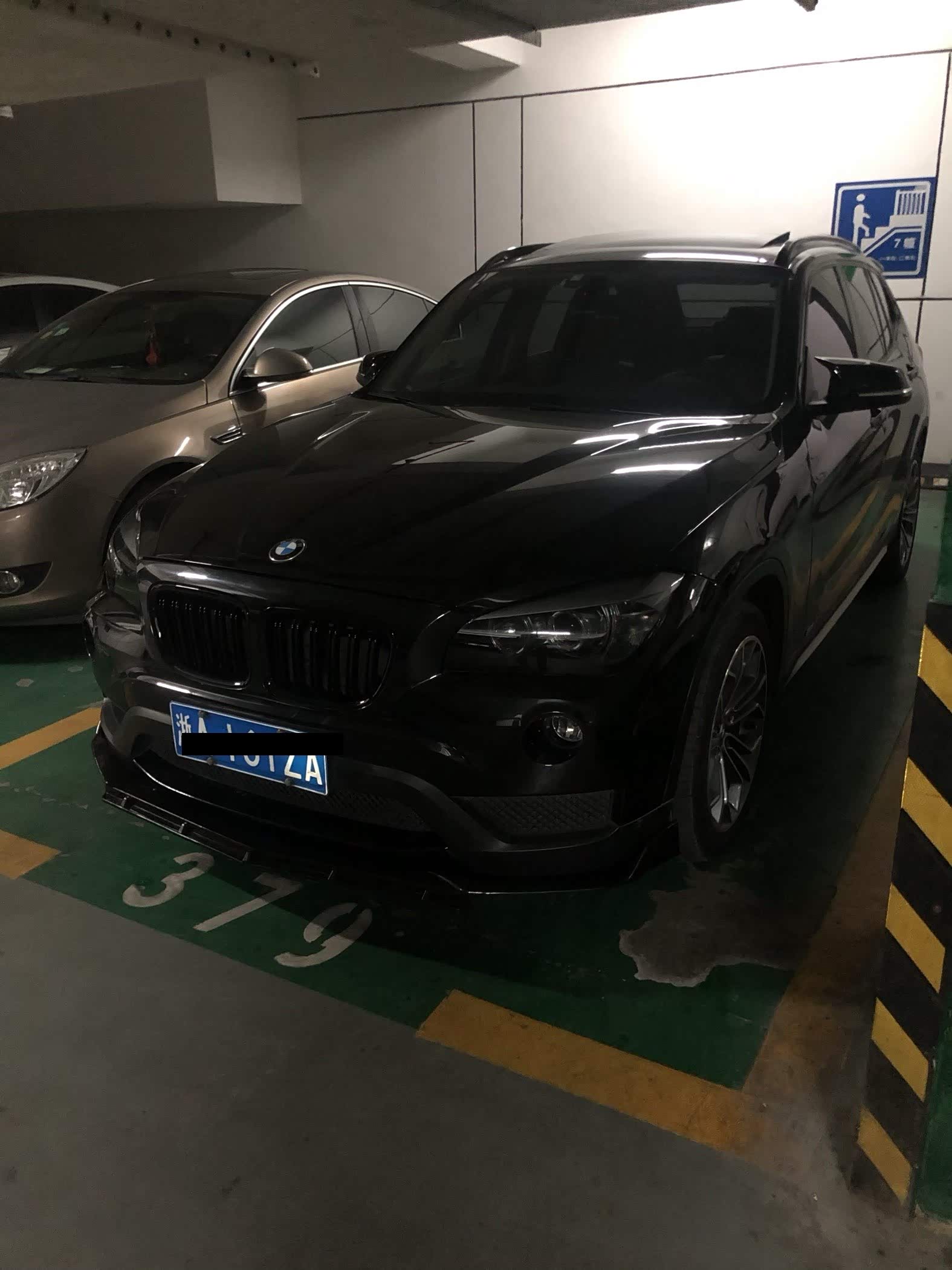 【图】x1有没有黑色的?_宝马x1论坛_汽车之家论坛