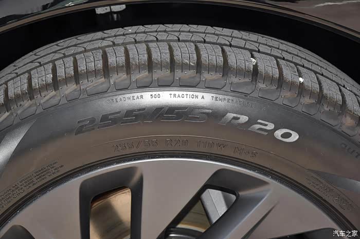 【图】出一套原厂r20倍耐力蝎子胎_揽胜运动版论坛_汽车之家论坛