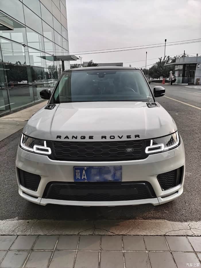 说说2020路虎揽胜运动版的用车体验