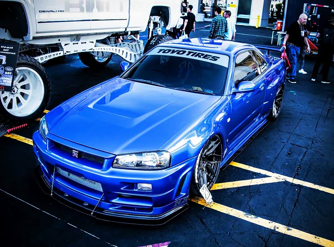 纪念《速度与激情4》保罗·沃克的座驾nissan