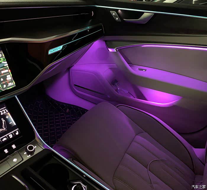 两驱的选装的氛围灯副驾驶的那个灯条跟高配的氛围灯灯条不一样呀?