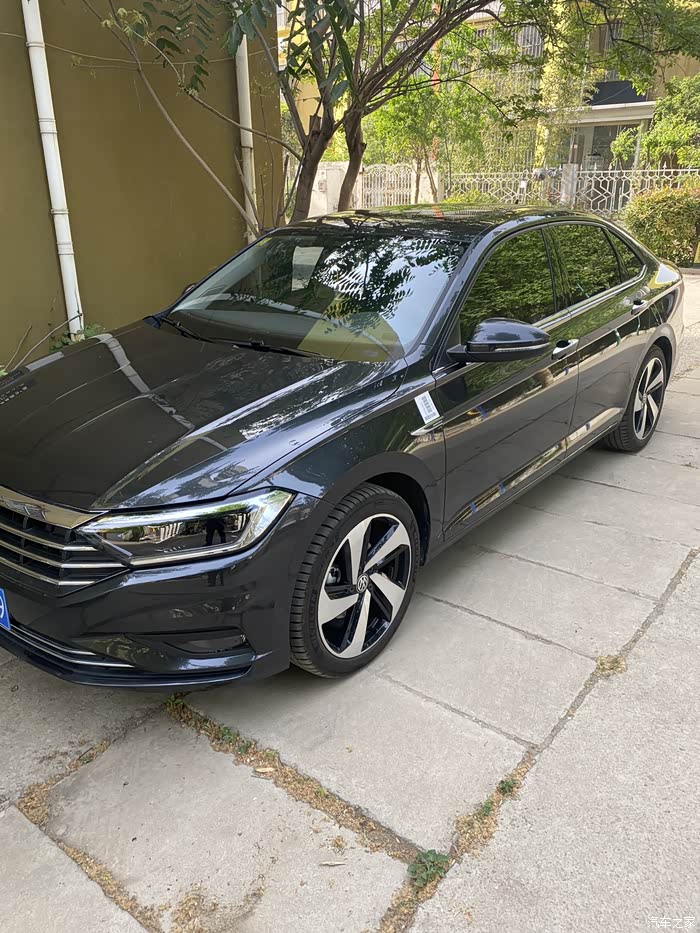 家人想入21款速腾,纠结1.2t舒适和1.4t舒适