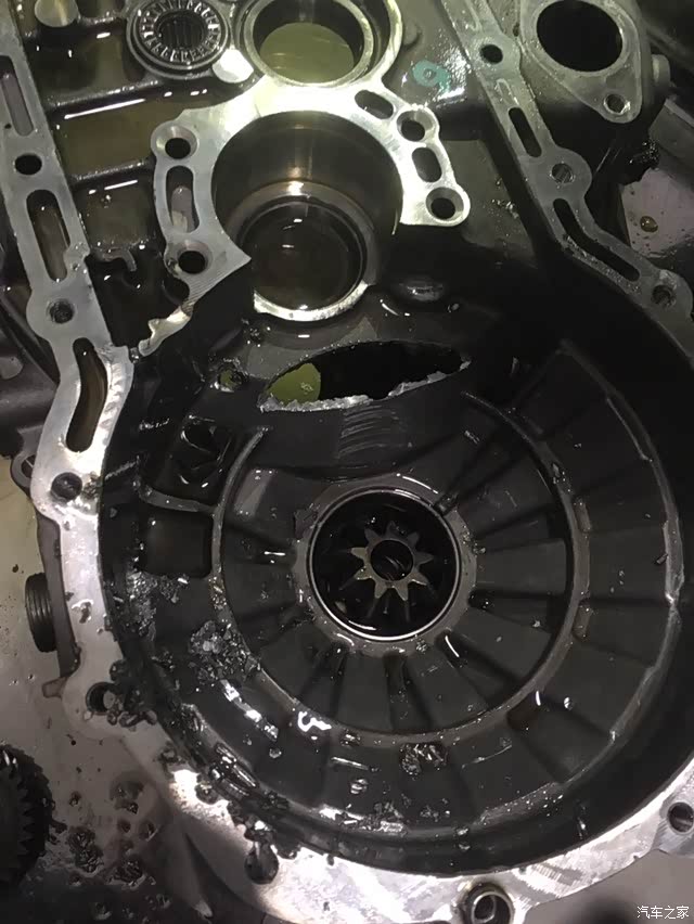 首例mq250变速箱损坏