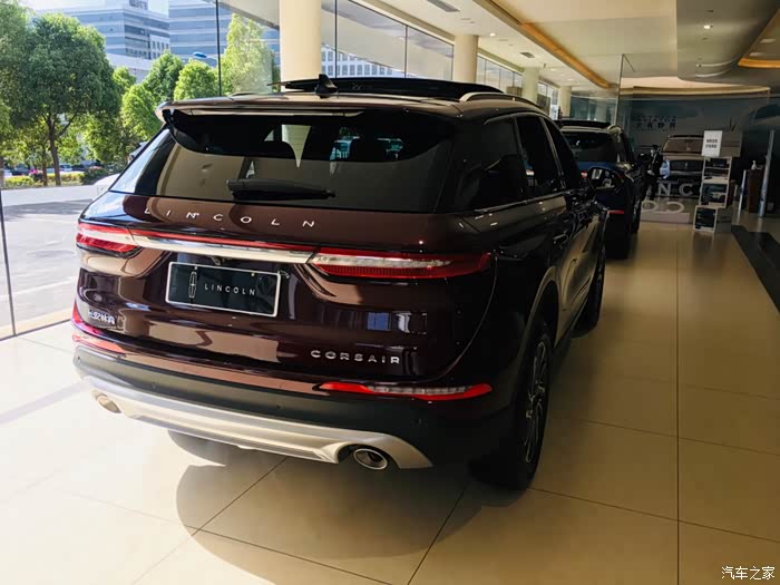 去4s店拍了一整套的林肯冒险家各种颜色外观